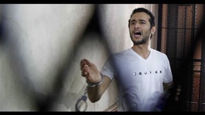 جنايات القاهرة تأجل محاكمة أحمد دومة إلى الاثنين المقبل لـ مرافعة النيابة
