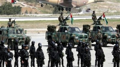 مقتل جندي وإصابة العشرات في غارات لـ الجيش الأردني غربي العاصمة عمان