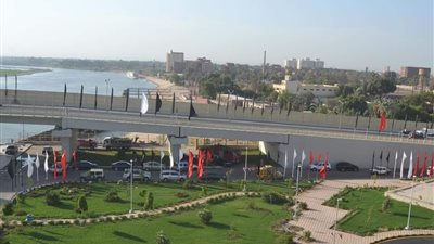 نائب وزير الري: مشروع قناطر أسيوط لا يقل أهمية عن السد العالي