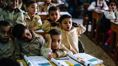 بالأسماء.. إصابة 4 أطفال من أسرة واحدة بتسمم غذائي بواحة باريس