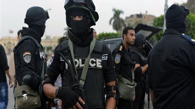 قوات الأمن تضرب الإرهاب فى مقتل بـ سيناء.. كشف عدد من الإرهابيين والاشتباك معهم قبل تحركهم 