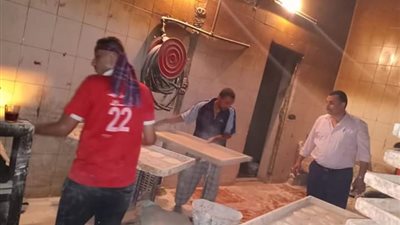 صور.. غلق ٤ مخابز وتحرير ٤٥ محضر خلال حملة بـ القليوبية 