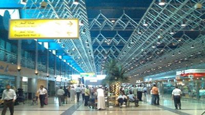 مواقف وطرائف داخل مطار القاهرة الدولي