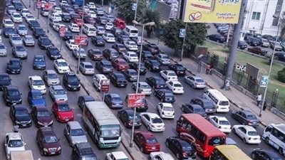 كثافات مرتفعة بمعظم محاور وميادين الجيزة