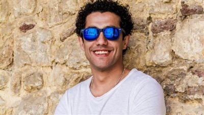فيديو.. الفنان محمد عادل يشارك فى إطلاق حملة 