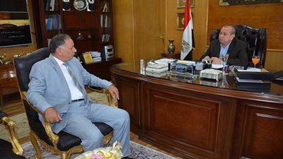 محافظ دمياط: يقرر إجبار مجموع ٢٠٩.٧٥ لـ٢١٠ للشهادة الإعدادية لقبولهم بالثانوي العامة