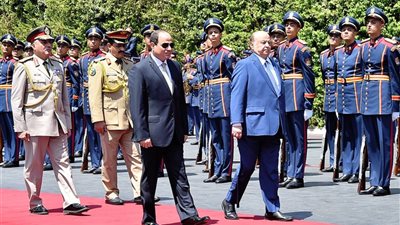 الرئيس اليمني: مصر ستظل قلب الأمة العربية النابض لوقوفها بجانب أشقائها
