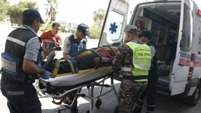 مصرع 7 سعوديين وإصابة آخرين في حادث تصادم بـ عمان   