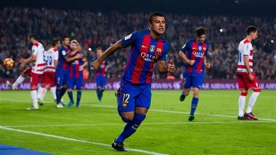 برشلونة يتقدم على بوكا جونيورز بهدفين في الشوط الأول