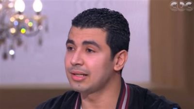 محمد أنور يهنئ هنا الزاهد وأحمد فهمي بمناسبة خطبتهما 