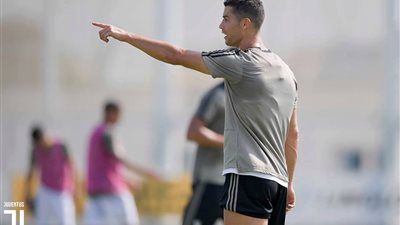 فيديو .. رونالدو يسجل مع يوفنتوس وديًا