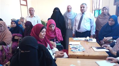 صور.. 41 قاعة لتدريب معلمي الوادي الجديد علي النظام التعليم الجديد