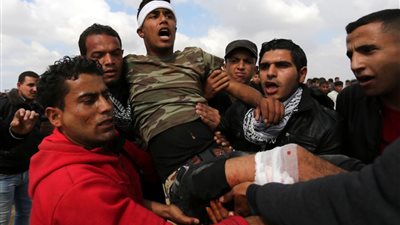  6 إصابات برصاص الاحتلال شرق غزة وصلت لمجمع الشفاء الطبي