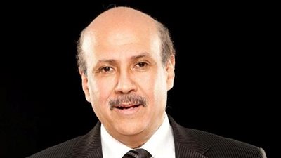 جمال بخيت يعبر عن حبه لـ نادية لطفي على طريقته الخاصة