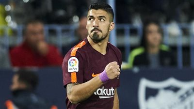 سواريز يصل إلي المباراة رقم 200 مع برشلونة