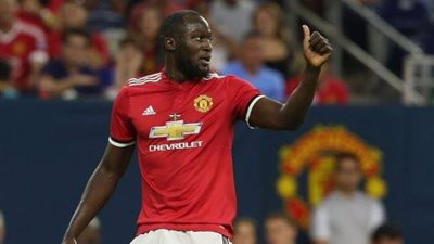 لوكاكو يقود هجوم مانشستر يونايتد أمام برايتون