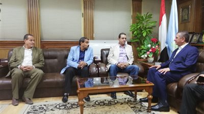 صور.. محافظ كفر الشيخ يستقبل الرئيس التنفيذي لجهاز شئون البيئة