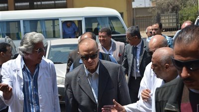 صور.. محافظ القاهرة خلال جولته: اللي هيقصر هيتحاسب