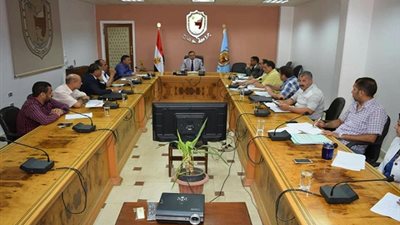 صور.. ألسن سوهاج تعلن عن دورات لغات وتفتح باب التظلمات
