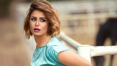 منة فضالي لـ