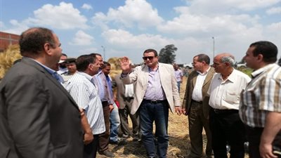 صور.. رئيس جهاز شئون البيئة: تطوير منظومة المخلفات الزراعية بما يحقق الإستفادة