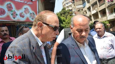 صور.. جولة تفتيشية لمحافظ القاهرة لتفقد إحدى مستودعات الأنابيب قبل العيد