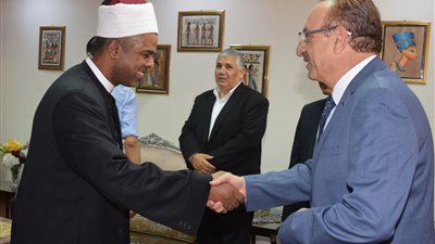 محافظ بني سويف يستقبل وفدا من الأوقاف للتهنئة بـ عيد الأضحى 2018 