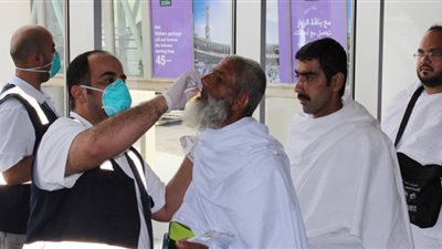 رئيس البعثة الطبية للحج: ارتفاع حالات الوفاة لـ 33 بين الحجاج المصريين بسبب حرارة الجو 