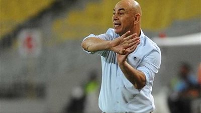 العميد يدرس استبعاد حارس المصري من المباريات القادمة