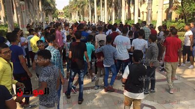 بالفيديو.. حديقة الأزهر تتزين بالمواطنين ثاني أيام عيد الأضحى