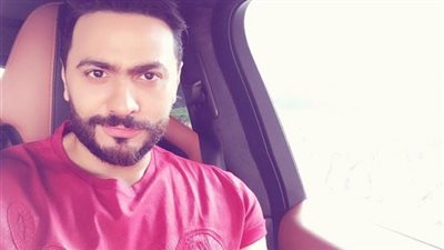 تامر حسني يعبر عن نجاح فيلم البدلة : فرحتي كبيرة قوي النهاردة