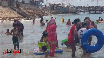 فيديو.. هكذا يحتفل زائري الإسكندرية بـ ثاني أيام عيد الأضحى 2018