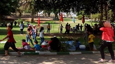 صور.. توافد الأهالي على المتنزهات بالقناطر الخيرية في ثاني أيام عيد الأضحى 2018 