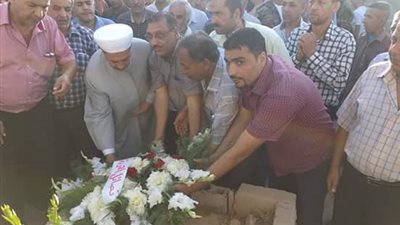 الحركة الشعبية لتحرير فلسطين تزور شهداء مخيم اليرموك