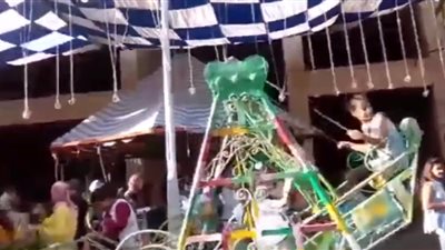 فيديو.. المراجيح ملجأ الغلابة للاستمتاع في ثاني أيام عيد الأضحى 2018 