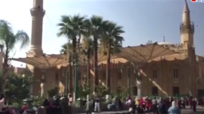 فيديو.. الروحانيات تسيطر على المصريين فى احتفالات عيد الاضحى 2018 بـ مسجد الحسين