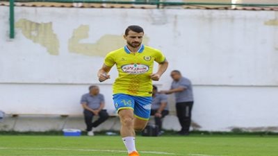 الإسماعيلي يدرس تجميد محمود متولي