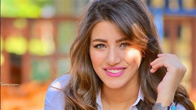 عروسة البحر في المنصورة ياناس !!.. لن تتوقع إثارة جينز هايدي موسى هذه المرة