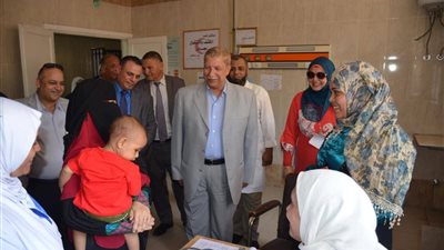 فى ثالث أيام عيد الأضحى 2018..محافظ الإسماعيلية يتابع سير العمل بـ مستشفي الصدر