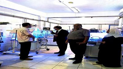 صور.. وكيل صحة بـ الشرقية يكلف مدير الطب العلاجي بالمتابعة المستمرة للمستشفيات