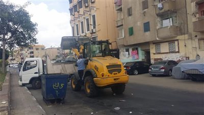 استمرار أعمال النظافة ورفع القمامة بـ أحياء بورسعيد رابع أيام عيد الأضحى 2018