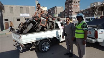 ضبط 4 دراجات نارية بدون ترخيص في حملة أمنية بـ المحمودية