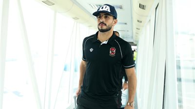 طبيب الأهلي يكشف تفاصيل إصابة أيمن أشرف