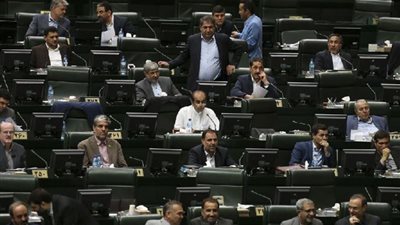 إيران تواجه تغيرات اقتصادية جديدة وتبعات جنون ترامب مستمرة