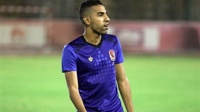 مؤمن زكريا يشارك في تدريبات الأهلي 