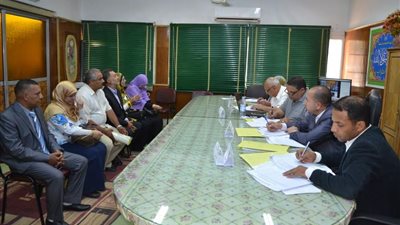صور.. تعليم الوادي الجديد يبدأ مقابلات وظائف مديري ووكلاء مدارس مركزي الخارجة وباريس