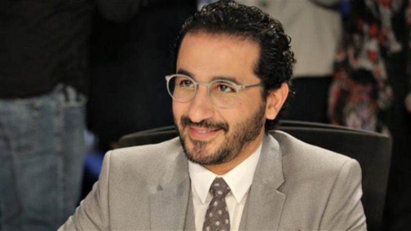الفنان احمد حلمي