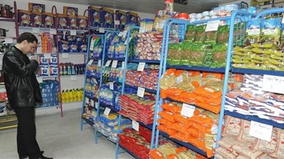 معلومات مجلس الوزراء: لا صحة لنقص كميات السكر بالمجمعات الاستهلاكية
