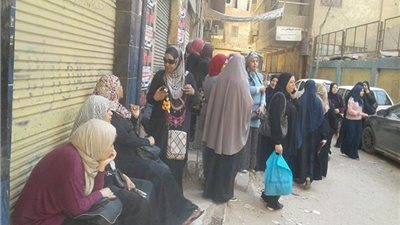 أولياء أمور طلاب الثانوية العامة الدور الثاني 2018 على أحر من الجمر في سوهاج