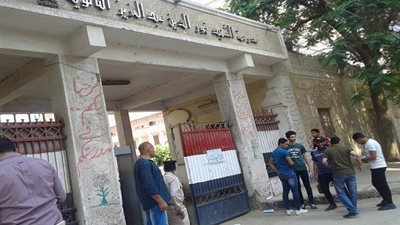 أولياء الأمور ببني سويف ينتظرون بلهفة واستعجال نتائج الدور الثاني للشهادة الثانوية العامة 2018 
